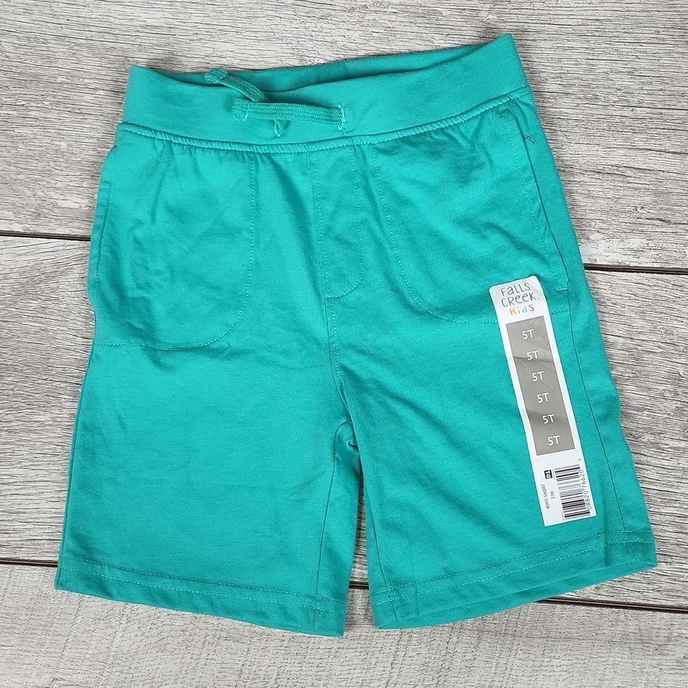 New Boys 5T Green Pull on Shorts